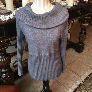 14 Gorgeous Festive Silver Sparkle Sweater